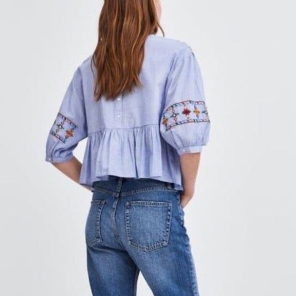 ZARA PUFF SLEEVE EMBROIDERED TOP NEVER WORN - Picture 6 of 10